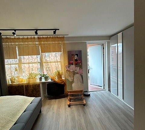 3rd image of 2650 Ocean Pkwy APT 6E