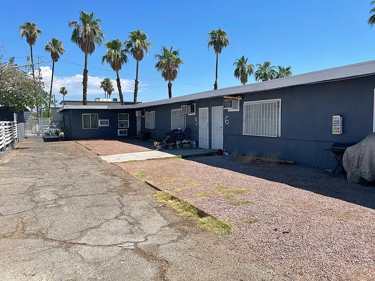 2208 Sunrise Ave #3 — Photo 8