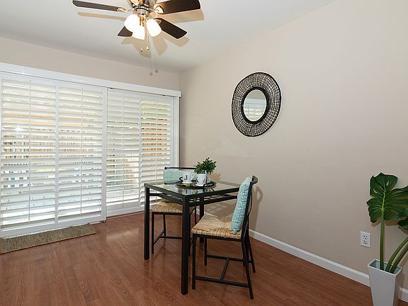 4th image of 5000 Greenberry Dr