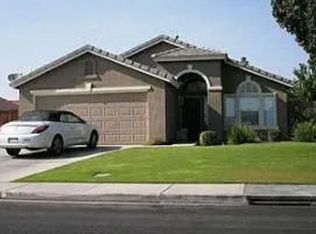 3900 Crosswind Way, Bakersfield, CA 93313