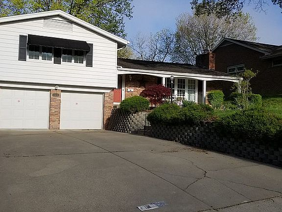 2nd image of 2919 Willow Way