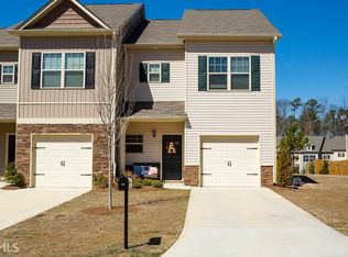 571 Oakside Pl, Acworth, GA 30102