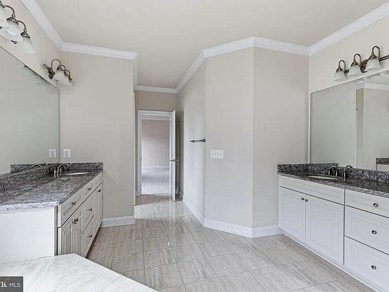 1751 Tysons Crest Ln — Photo 22