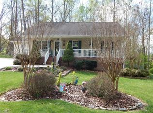 403 Baxter Rd, Winston Salem, NC 27107