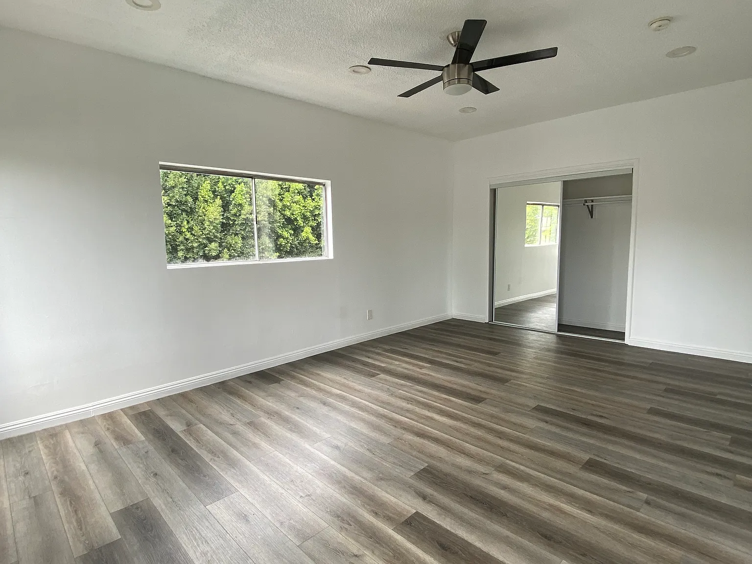 Studio, 600 sqft, $1,800 — Photo 1