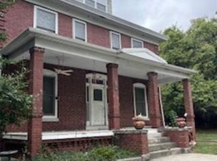 1215 Union St, Alton, IL 62002