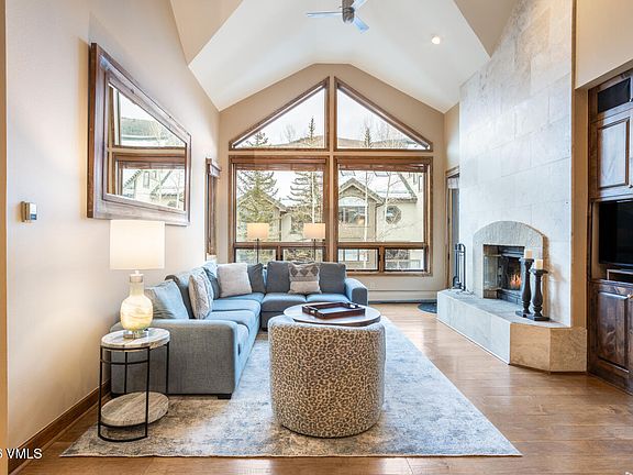 3rd image of 32 Highlands Ln #307