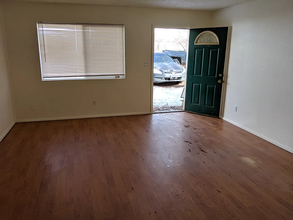 607 W Tucson Ave #2