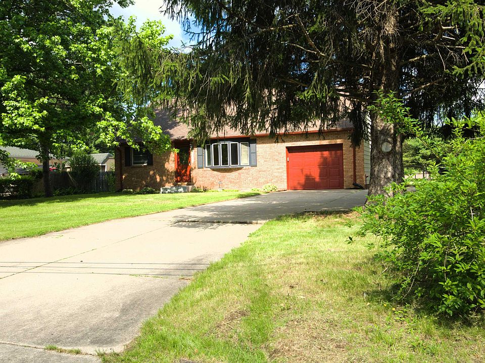 1st image of 54872 Bittersweet Rd