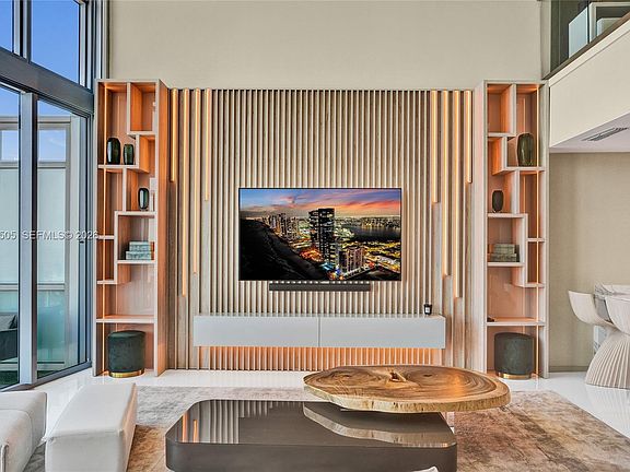3rd image of 1100 Biscayne Blvd Unit 6303