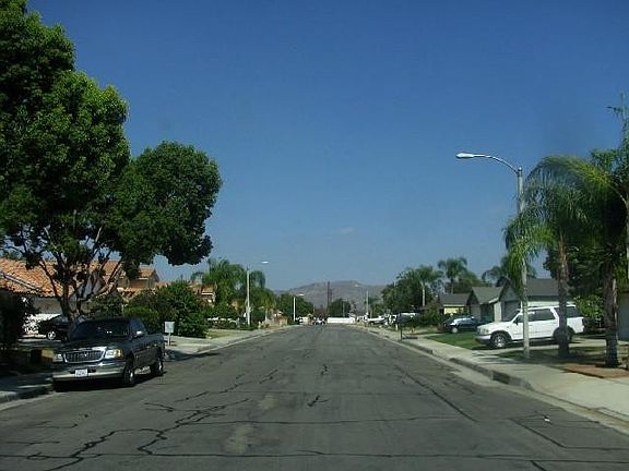 5th image of 15125 Norton Ln