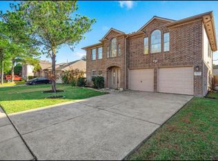 8823 Emerald Heights Ln, Houston, TX 77083