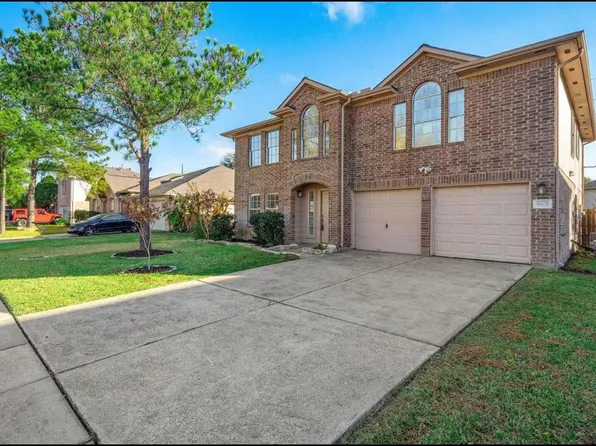8823 Emerald Heights Ln, Houston, TX 77083