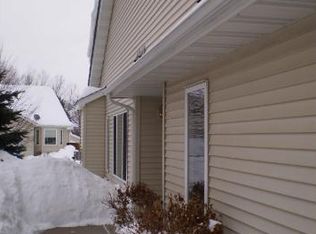 13453 Newlander Ave, Lindstrom, MN 55045