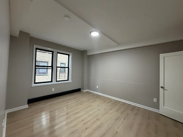 152 S Harrison St #4H — Photo 10