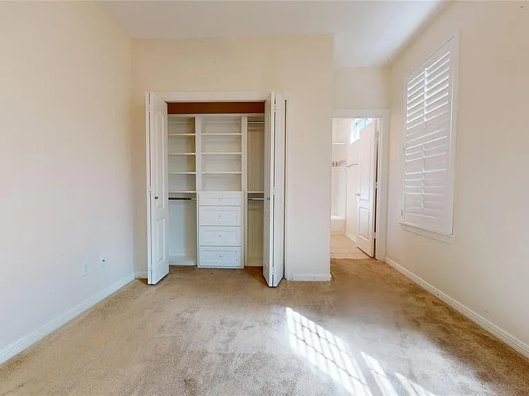 1502 Birdsall St — Photo 35