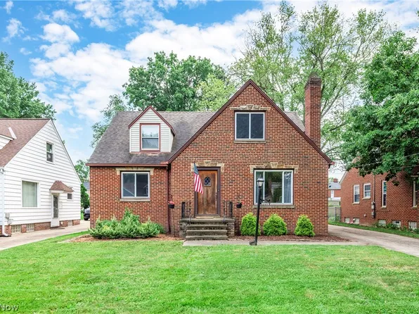 21779 Eaton Rd, Fairview Park, OH 44126