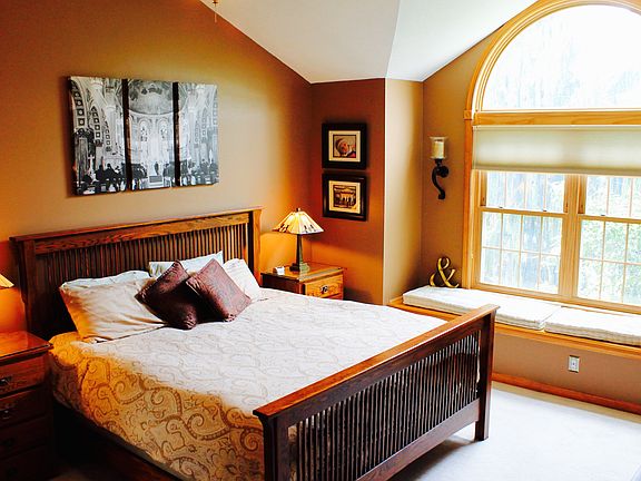 Master Bedroom Vault