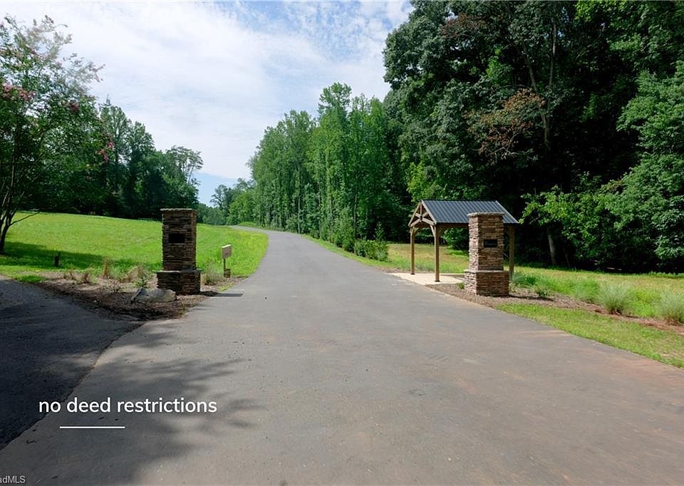 1st image of 0 Labrador Ln