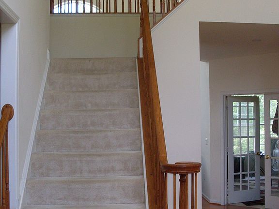 3rd image of 7229 Vellex Ln
