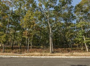 63 Birchwood Ln, Bridgehampton, NY 11932