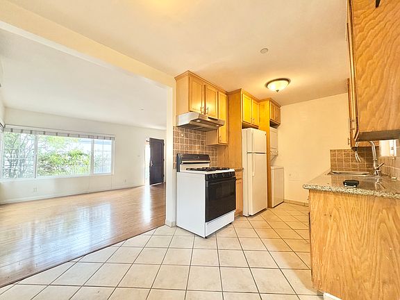 3rd image of 8647 Higuera St #Oa