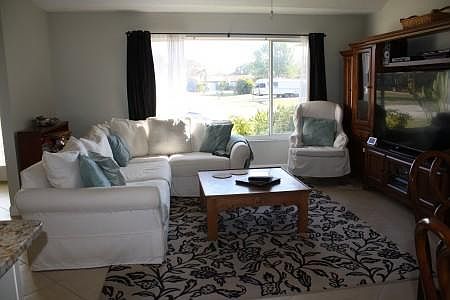 4th image of 1571 SE Chiffon Avenue