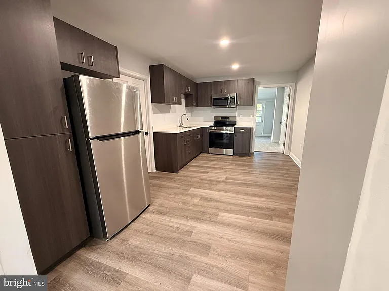 603 Main St — Photo 11