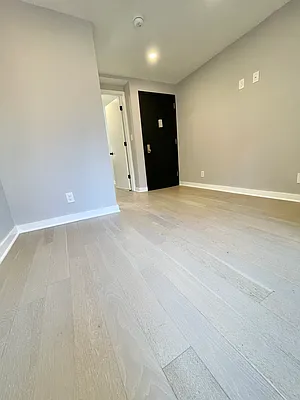 Rented by Camelot Realty Group | media 17