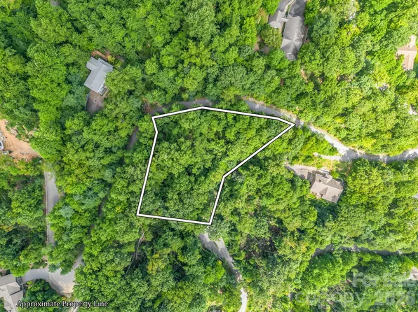 99999 Crestview Dr #A11, Black Mountain, NC 28711