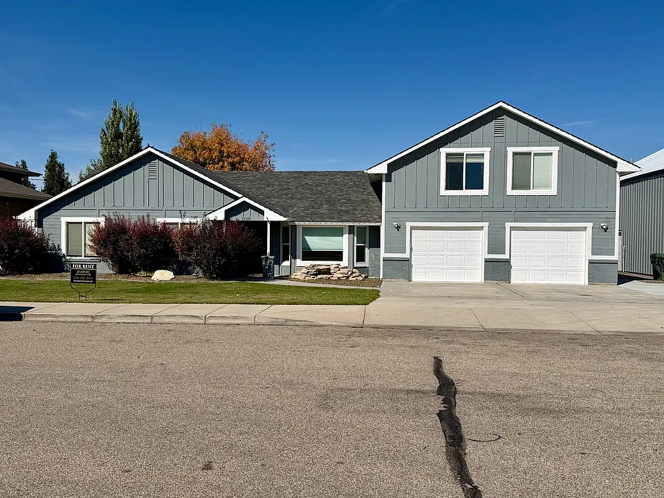 3100 W Sheryl St
