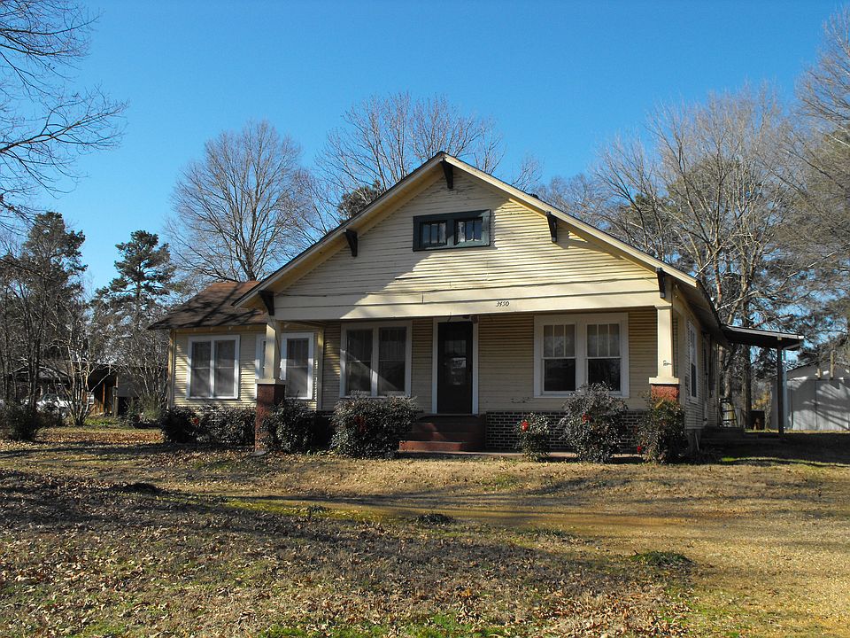 1st image of 3450 S Camellia