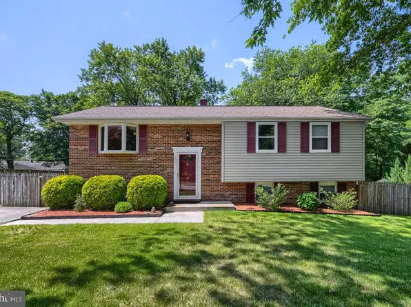 753 Benfield Blvd, Severna Park, MD 21146
