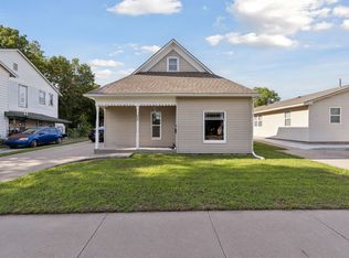 330 E Main St, Augusta, KS 67010