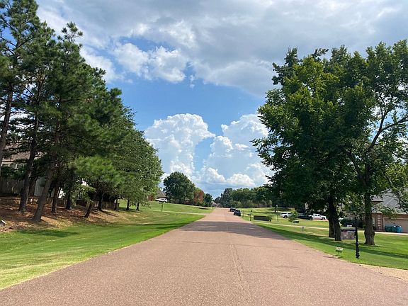 5th image of 8187 Valley Ridge Dr