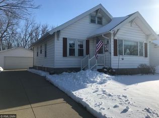 304 4th Ave NW, Waseca, MN 56093