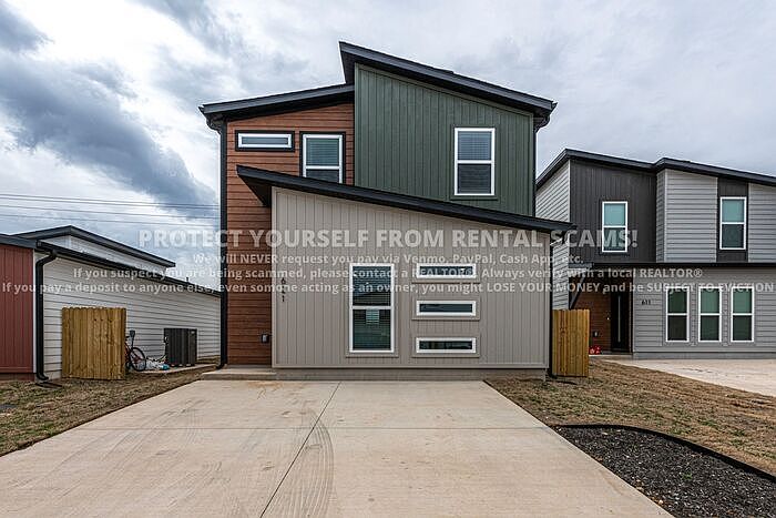 1st image of 621 Saint Charles Pl