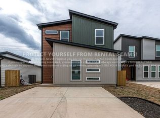 621 Saint Charles Pl, Bentonville, AR 72713