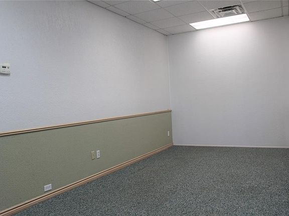 2nd image of 825 Centennial Blvd