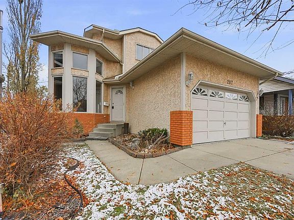 2nd image of 207 SW Riverside Way SE