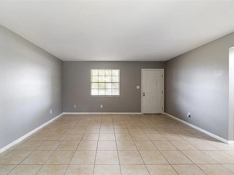 710 N Sinclair Ave — Photo 9