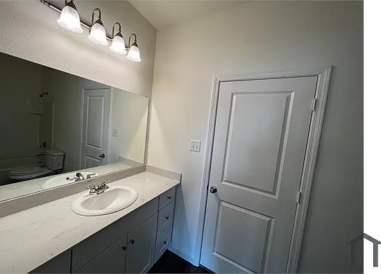 1230 Lambert Dr — Photo 18