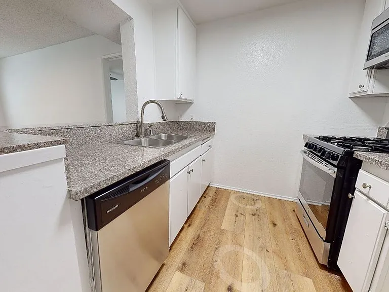 5050 Klump Ave — Photo 11