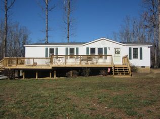 24590 Patten Ln, Amelia Court House, VA 23002
