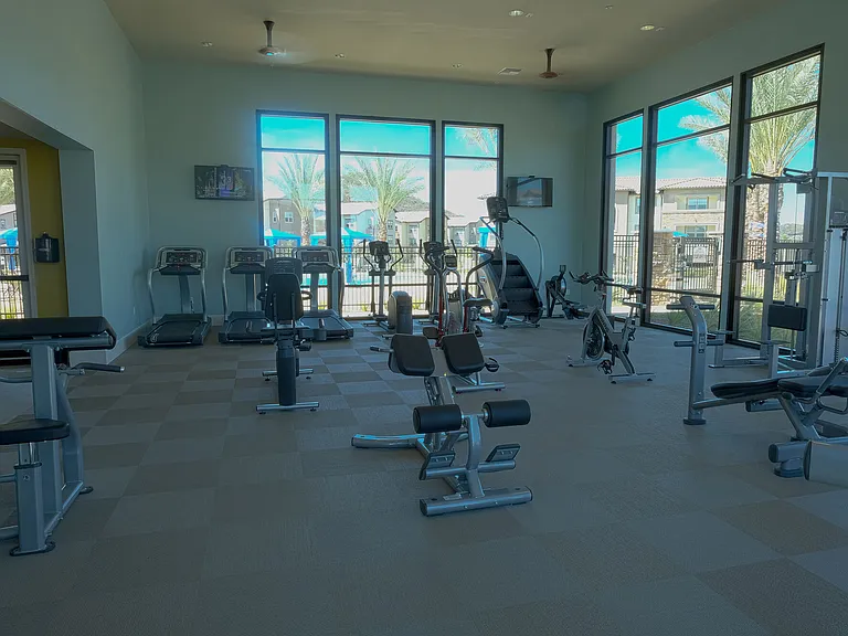 Pacific Landing — Photo 22
