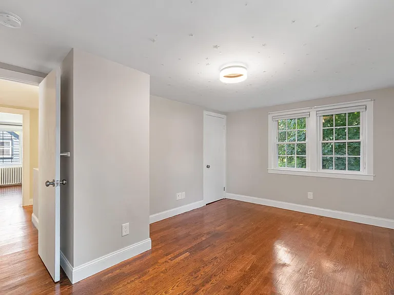 303 Central St — Photo 24