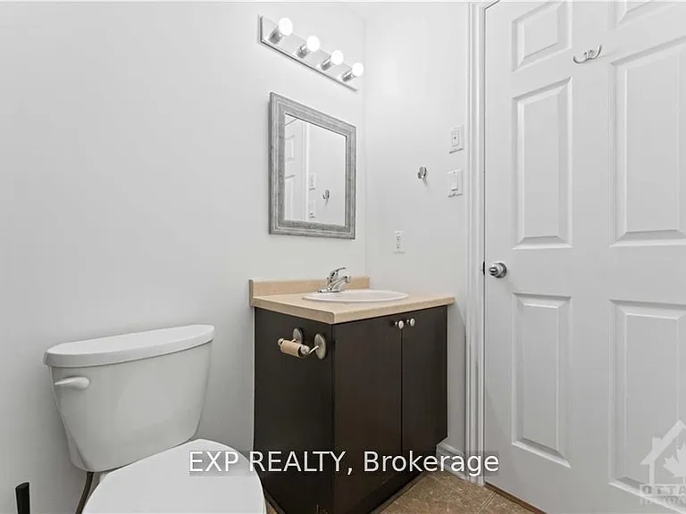 920 White Alder Ave #C — Photo 22