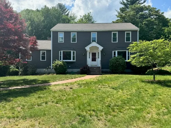 66 Westcott Rd, Hopedale, MA 01747