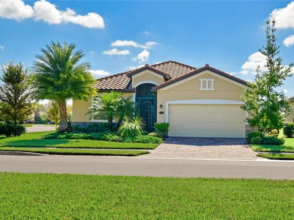 135 Sweet Tree St, Bradenton, FL 34212
