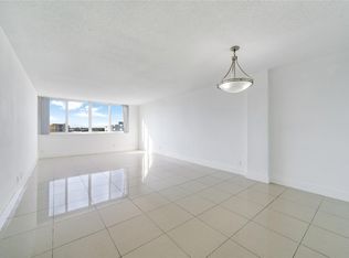9001 SW 77th Ave APT C803, Miami, FL 33156